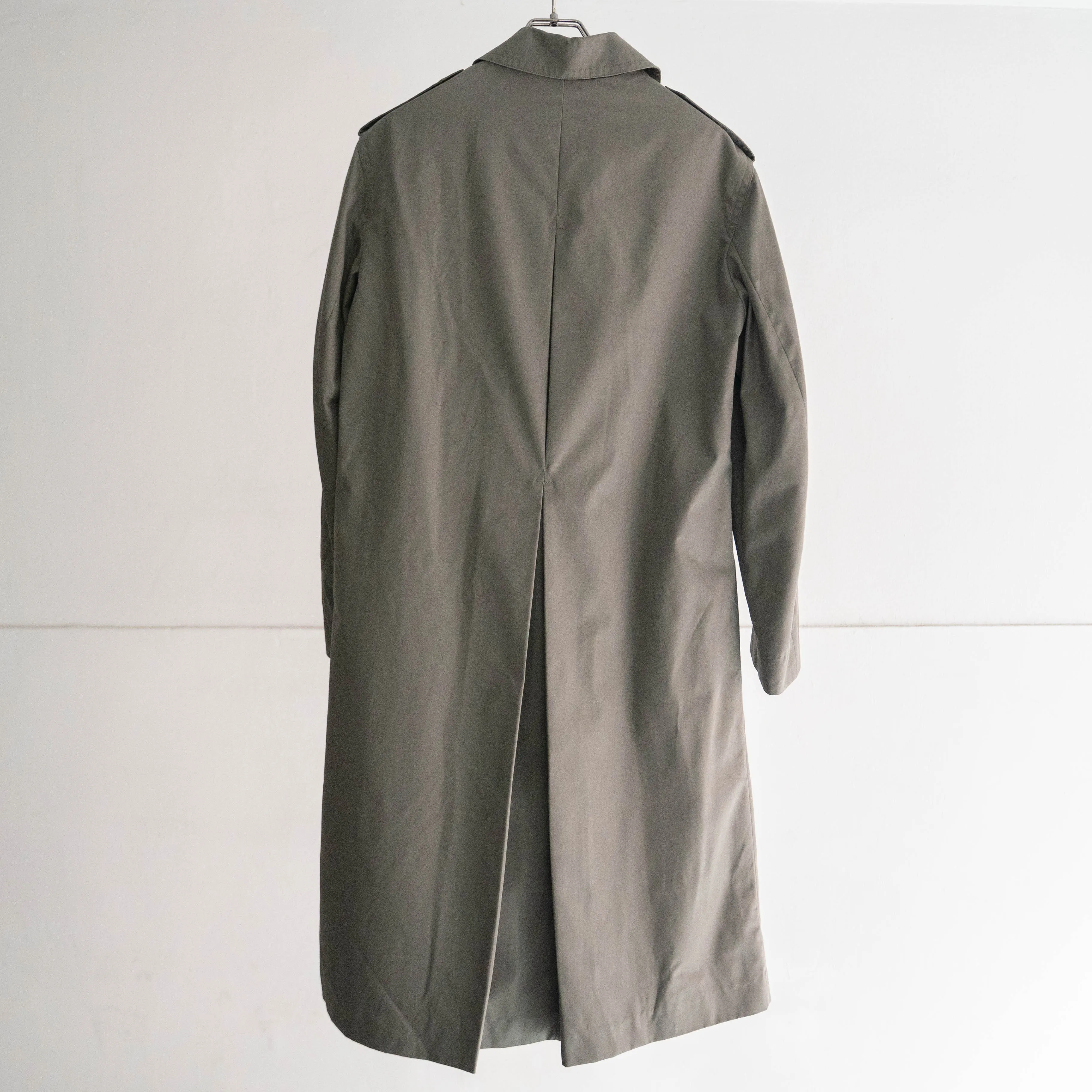 2000s Spanish military khaki color balmacaan coat 'dead stock'