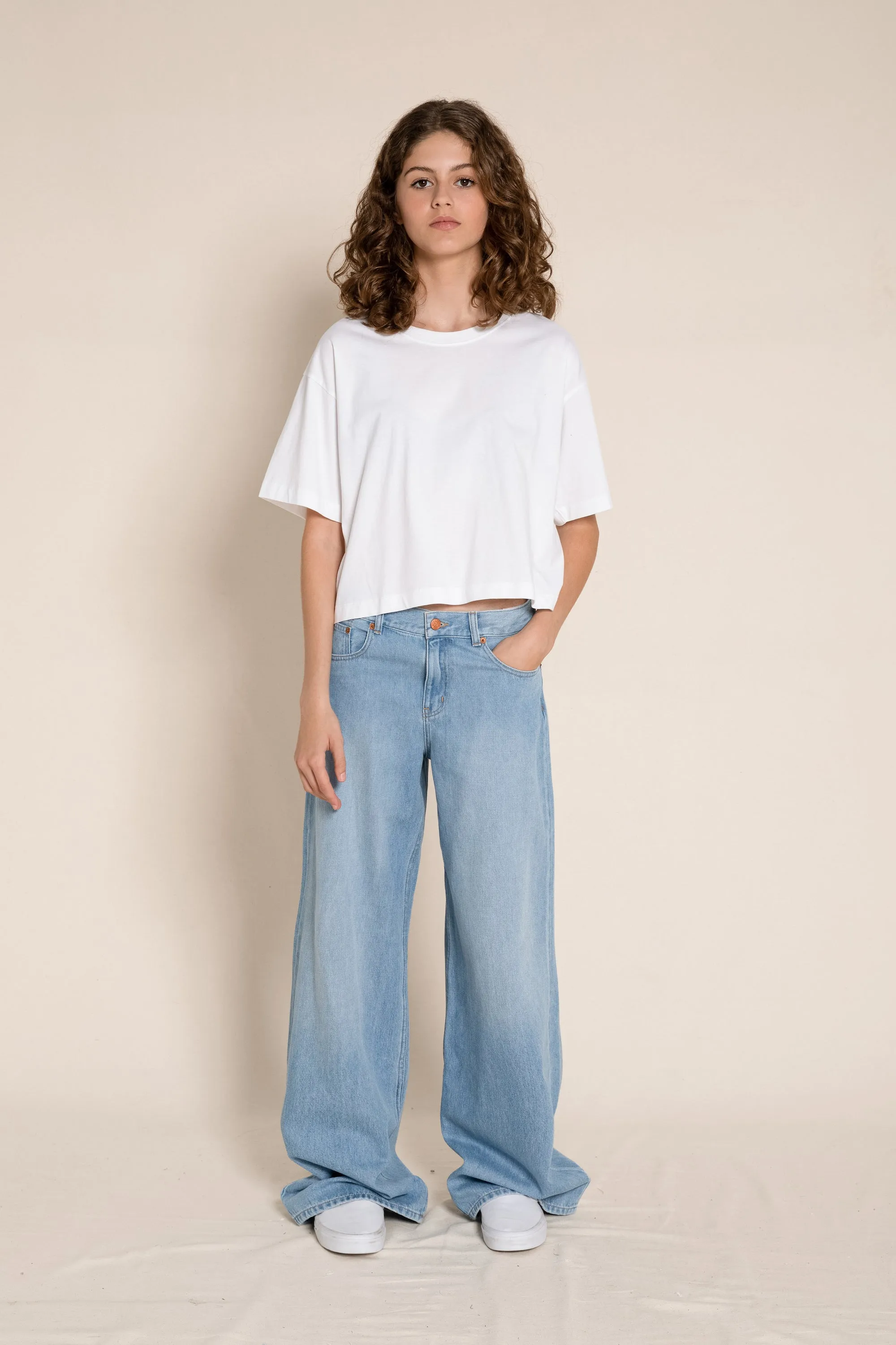 APRIL Bleached Blue - Wide Loose Fit Jeans