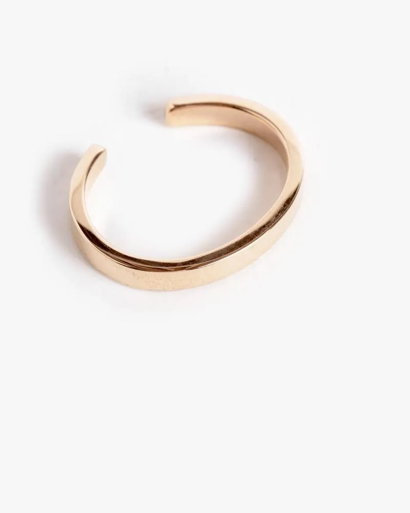 Bar Ear Cuff in 14K Yellow Gold