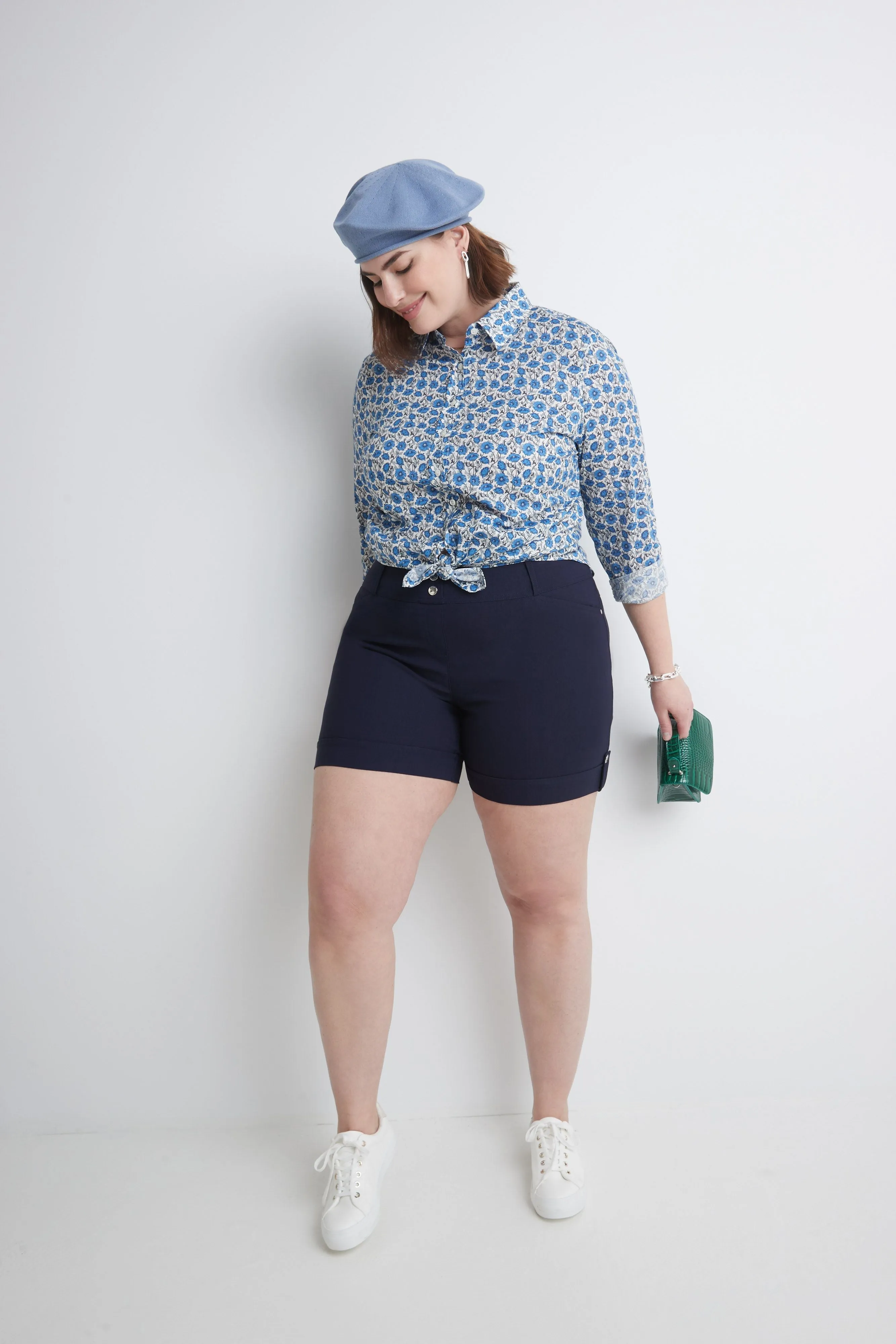 Curvy Plus Size 6” Shorts with Slimming Cuff