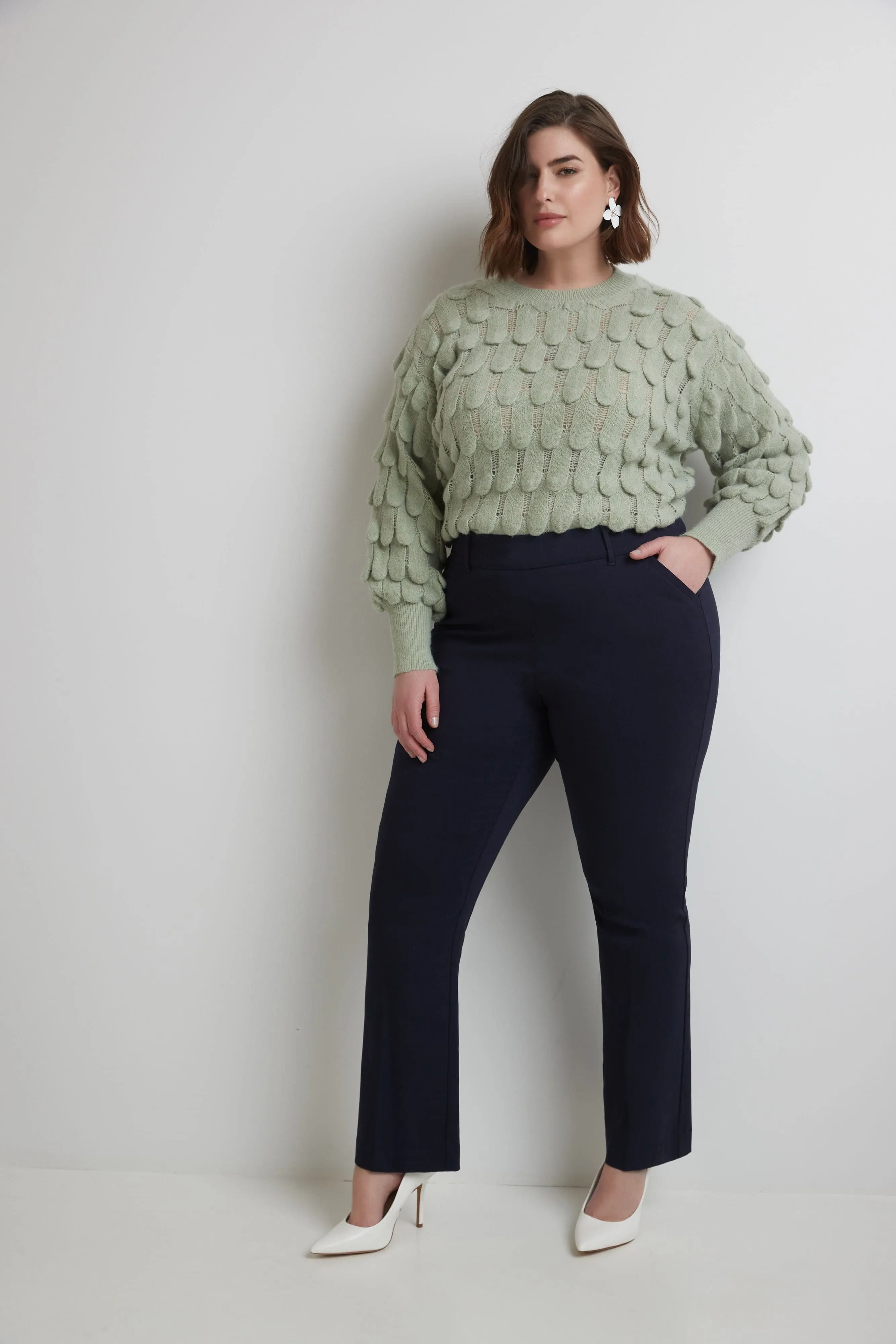 Curvy Pull-on Barely Bootcut Classic Pants