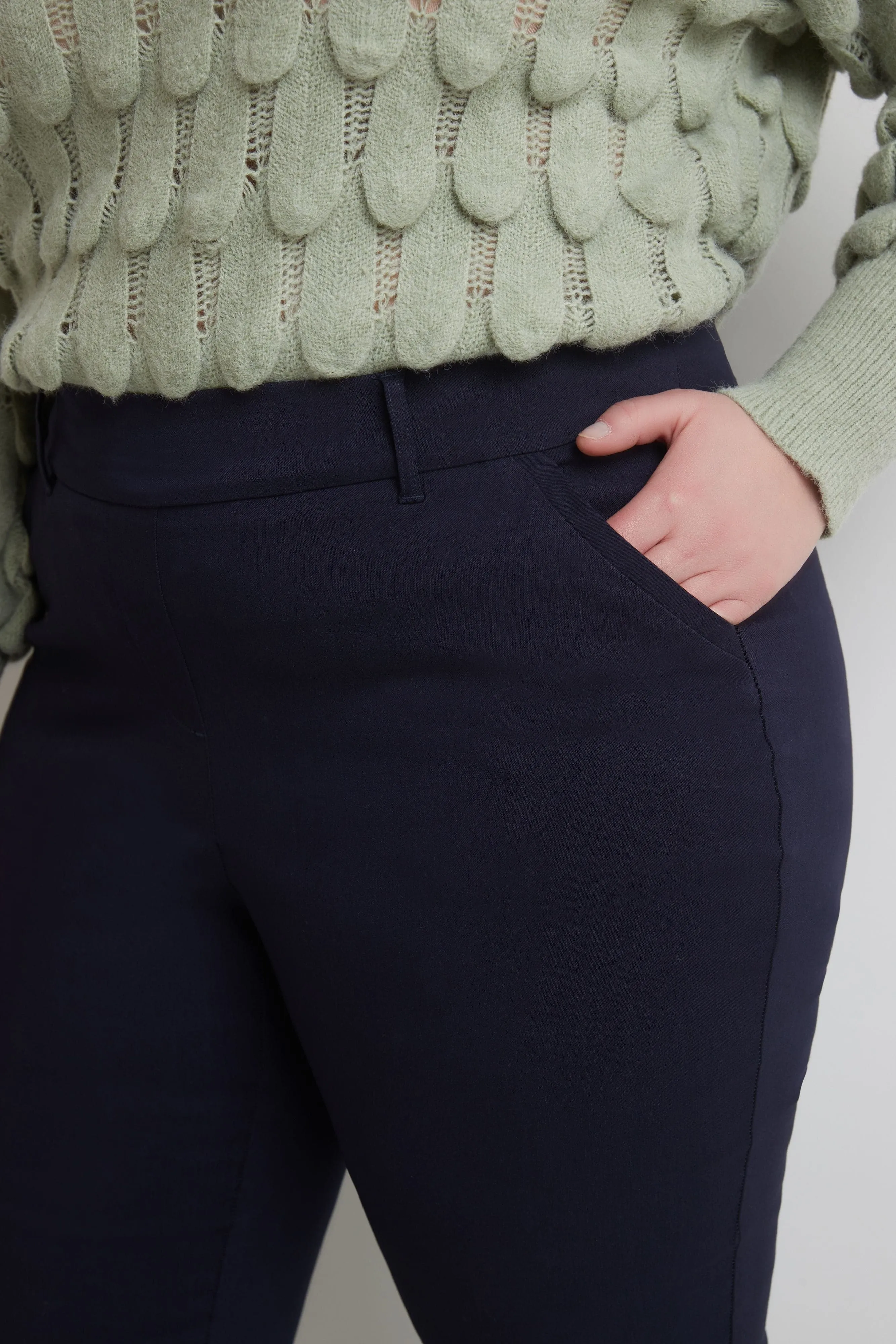 Curvy Pull-on Barely Bootcut Classic Pants