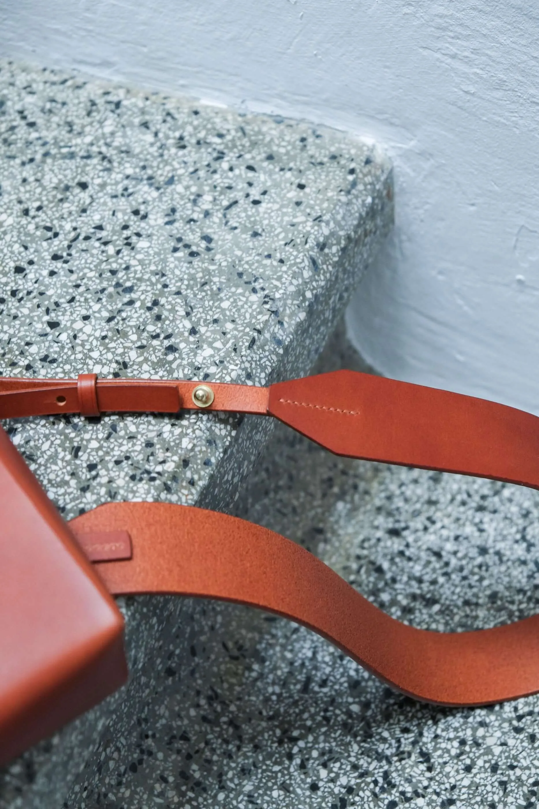 'ELYSIA' CROSSBODY BAG