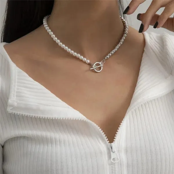 Faux Pearl Choker Necklace