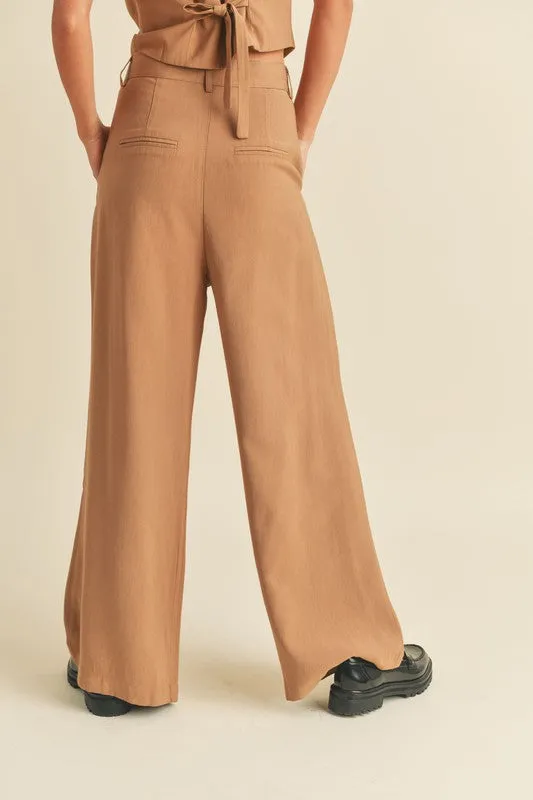 Gabrielle Wideleg Trousers