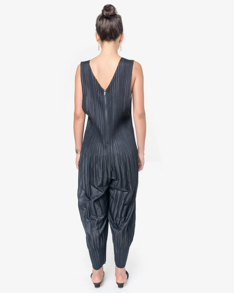 JI404 Jumpsuit in Black