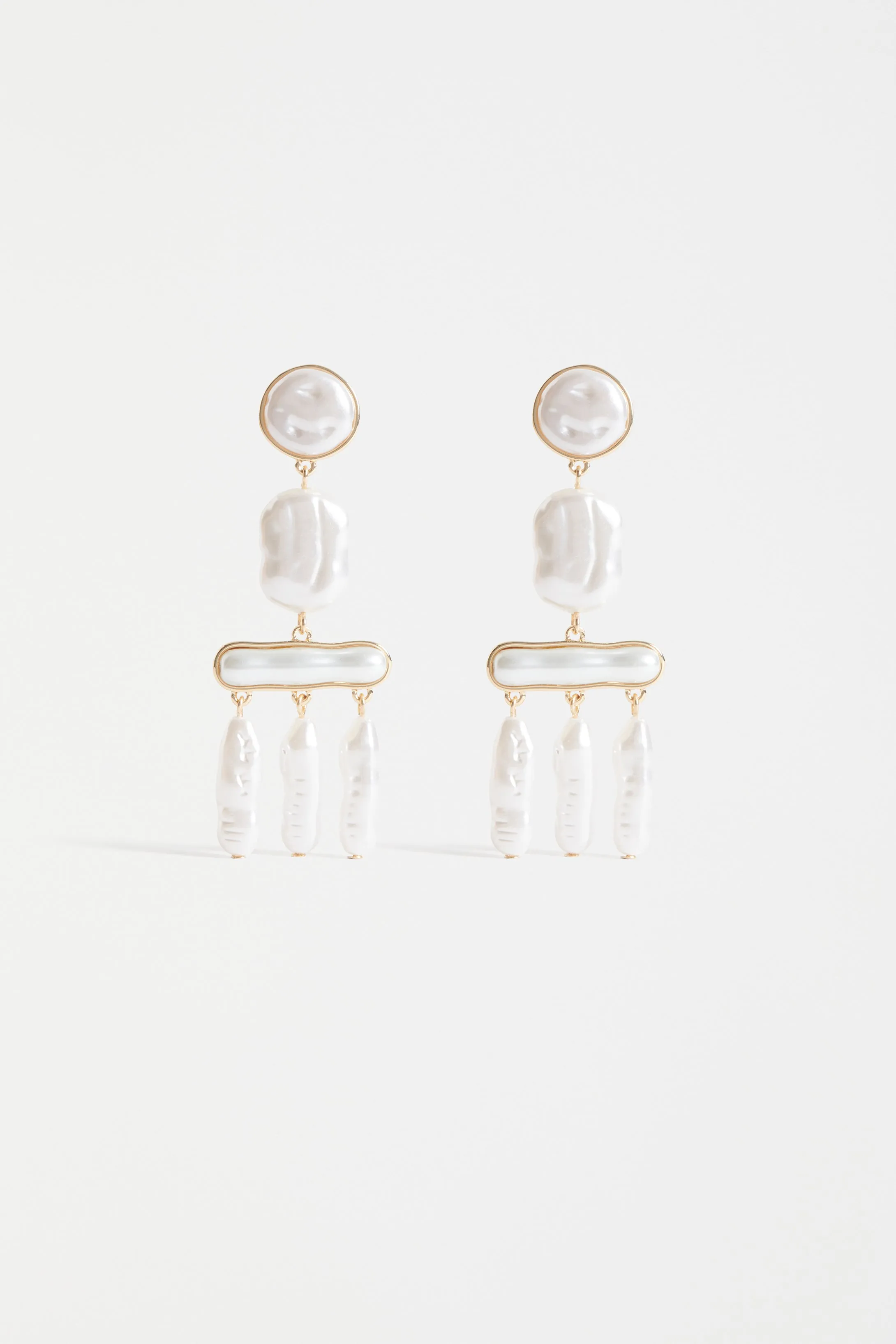 Lang Drop Earring