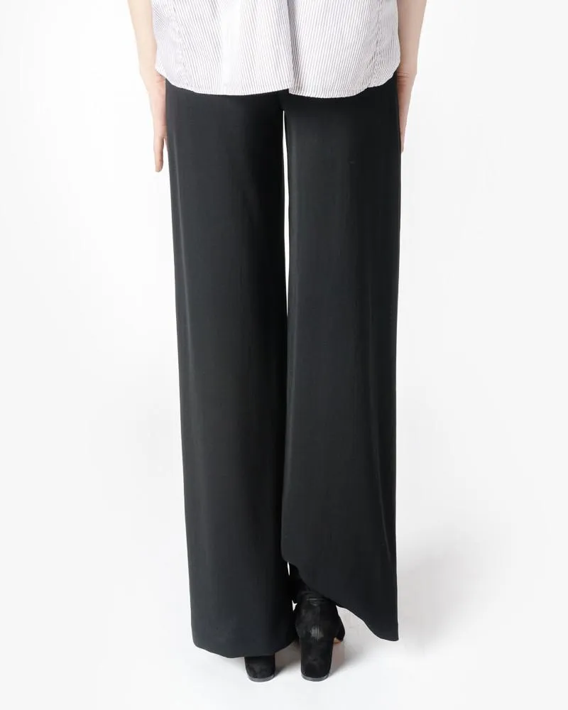 Lis Pants in Black